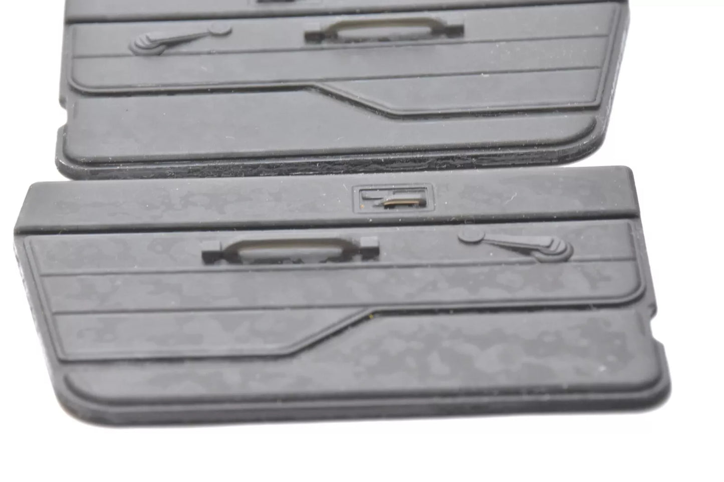 Tamiya 1/10 Jeep Wrangler YJ  – Door Panels (interior) Left & Right – Custom Resin Part (by Bolim RC Customs)