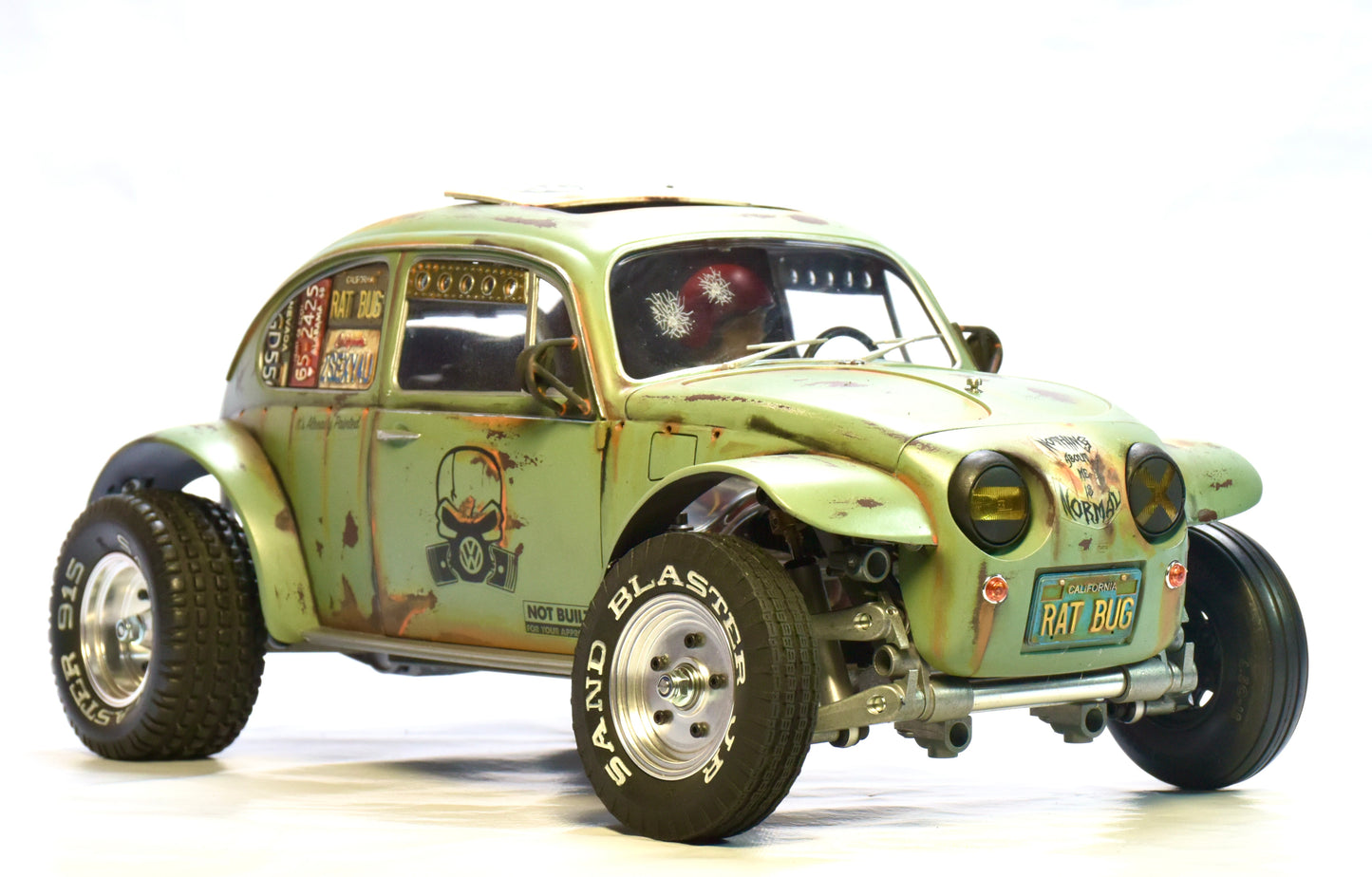 Tamiya Sand Scorcher 1/10 Custom Painted Body – Finished with Driver Figure (RAT BUG) - BOLIM RC CUSTOMS
