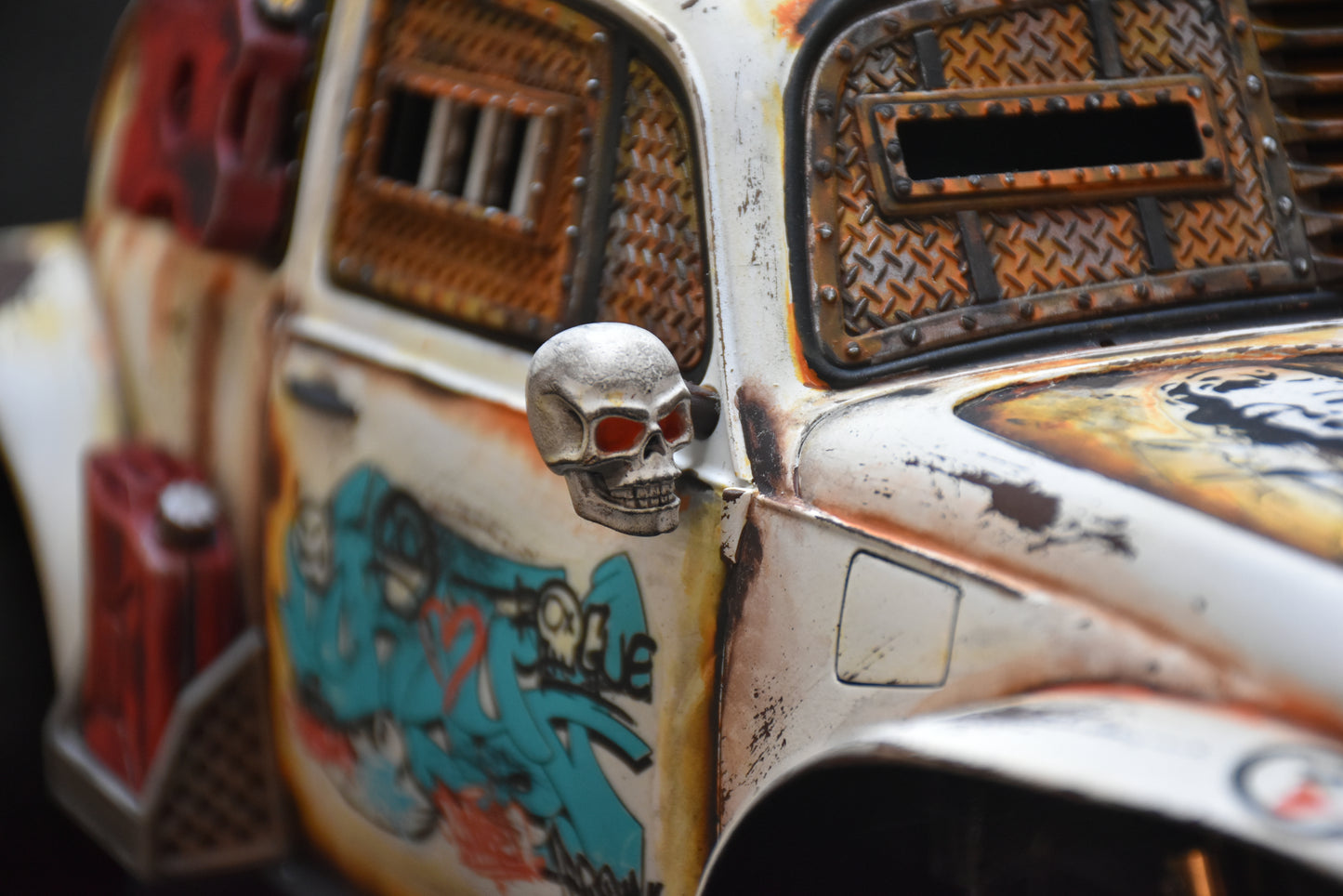 Tamiya Sand Scorcher 1/10 Custom Painted Body – Finished with Driver Figure (DYSTOPIC) - BOLIM RC CUSTOMS