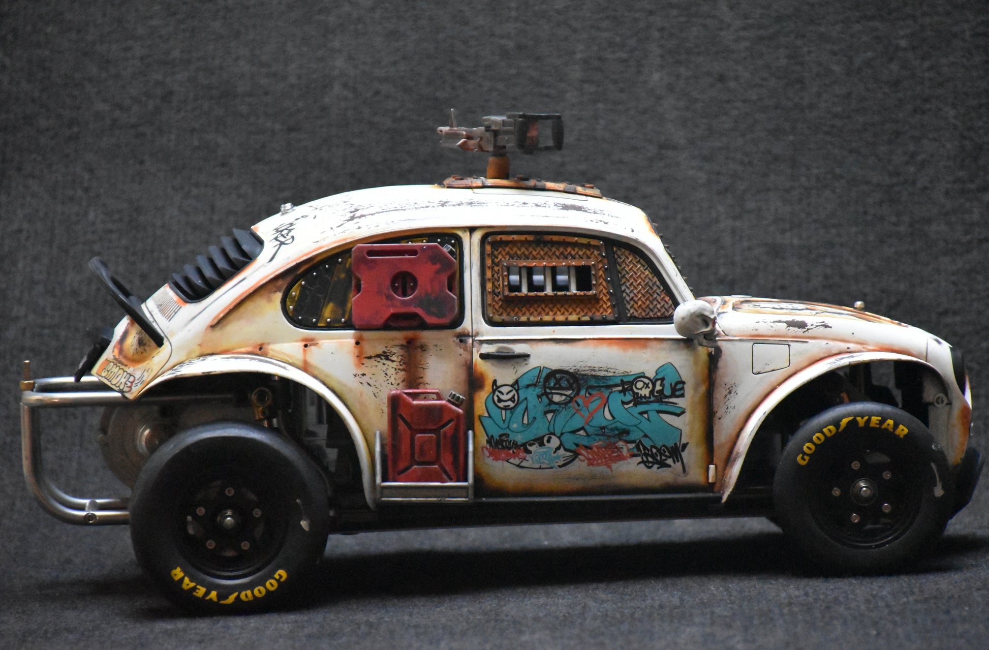 Tamiya Sand Scorcher 1/10 Custom Painted Body – Finished with Driver Figure (DYSTOPIC) - BOLIM RC CUSTOMS