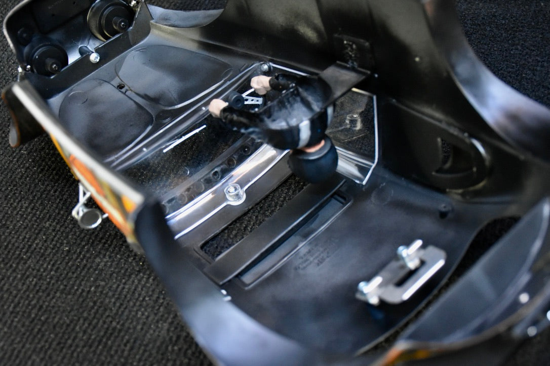 Tamiya Sand Scorcher 1/10 Custom Painted Body – Finished with Driver Figure (HARLEYWAGEN)