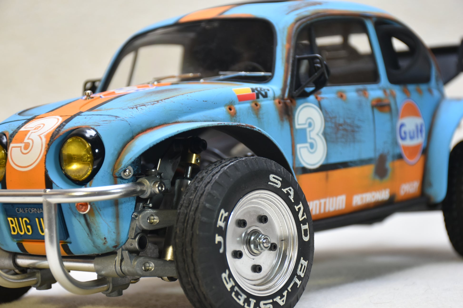 Tamiya Sand Scorcher 1/10 Custom Painted Body – Finished with Driver Figure (BUGULF) - BOLIM RC CUSTOMS