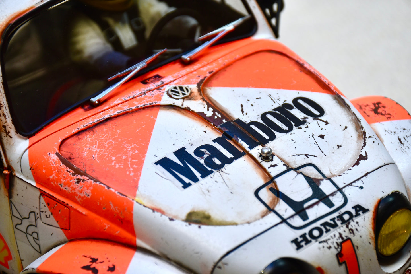 Tamiya Sand Scorcher 1/10 Custom Painted Body – Finished with Driver Figure (BUGLAREN)