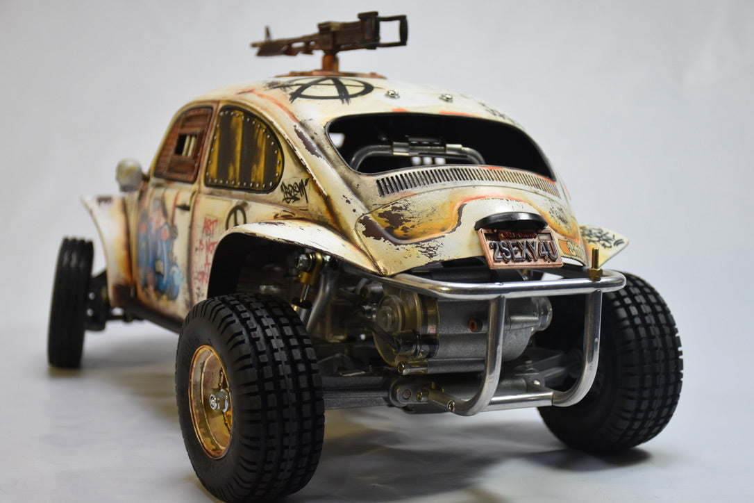 Tamiya Sand Scorcher 1/10 Custom Painted Body – Finished with Driver Figure (2SEXY4U)