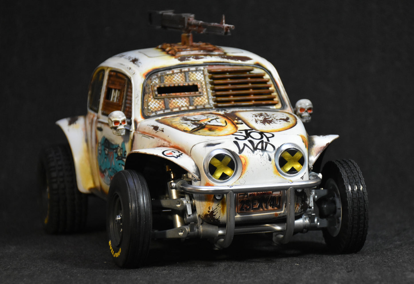 Tamiya Sand Scorcher 1/10 Custom Painted Body – Finished with Driver Figure (2SEXY4U)