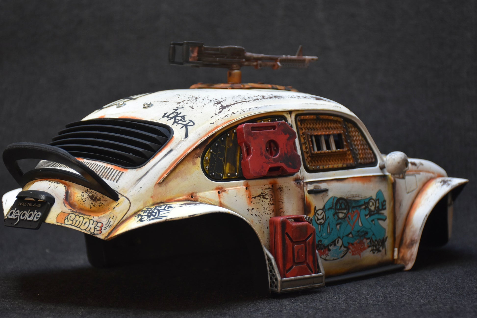 Tamiya Sand Scorcher 1/10 Custom Painted Body – Finished with Driver Figure (DYSTOPIC) - BOLIM RC CUSTOMS