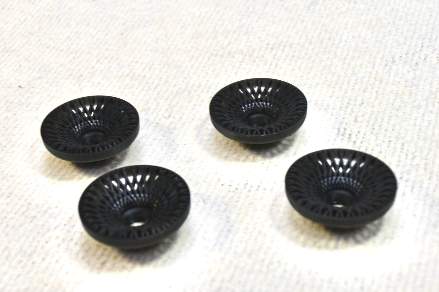 Tamiya Blitzer Beetle 1/10 PENNZWAGEN Wheel Covers – Custom Resin Part (by Bolim RC Customs) - BOLIM RC CUSTOMS