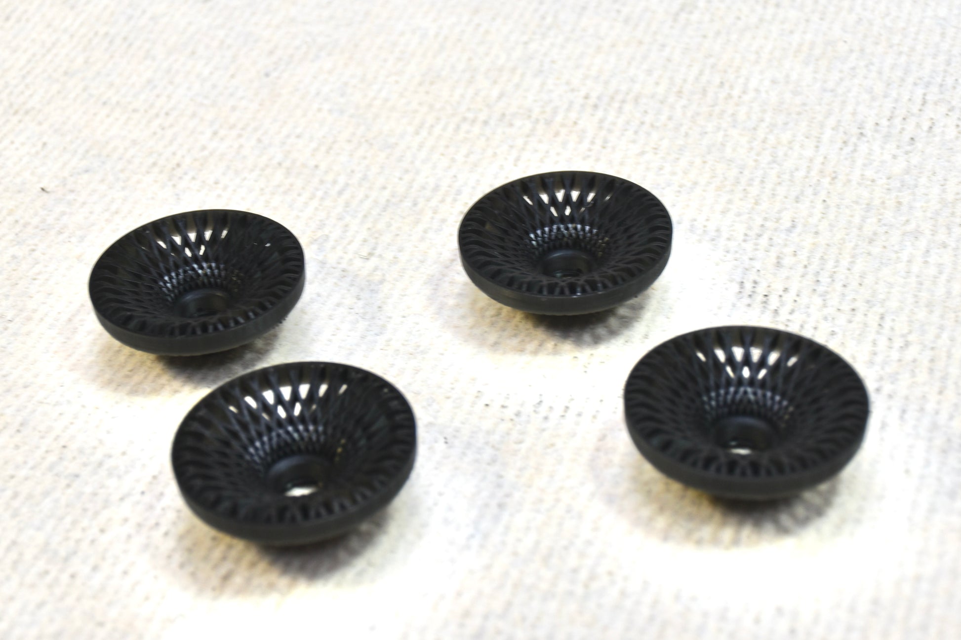 Tamiya Blitzer Beetle 1/10 PENNZWAGEN Wheel Covers – Custom Resin Part (by Bolim RC Customs) - BOLIM RC CUSTOMS