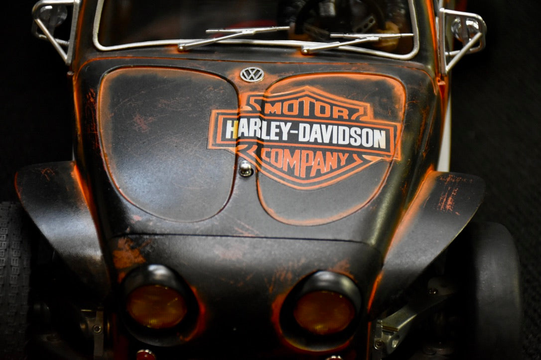 Tamiya Sand Scorcher 1/10 Custom Painted Body – Finished with Driver Figure (HARLEYWAGEN)