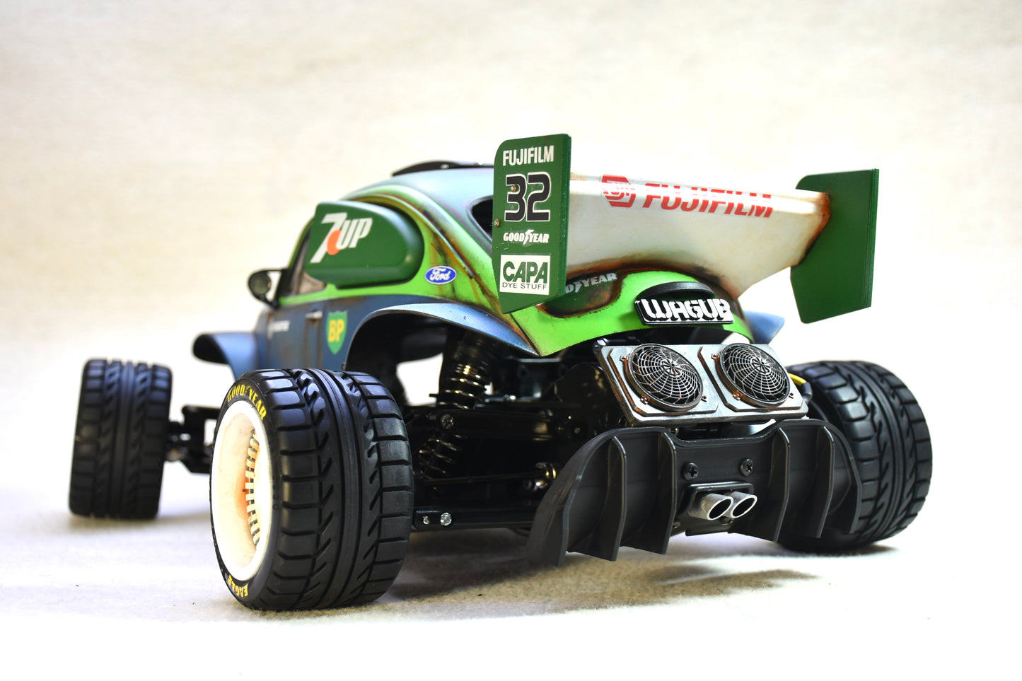 WAGUP  - Custom-Built Tamiya Blitzer Beetle – 1/10 RC Buggy (7UP LIVERY)