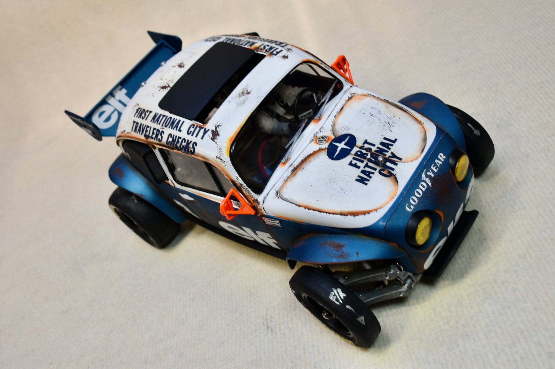 Tamiya Sand Scorcher 1/10 Custom Painted Body – Finished with Driver Figure (Tyrrell p34 tribute) - BOLIM RC CUSTOMS