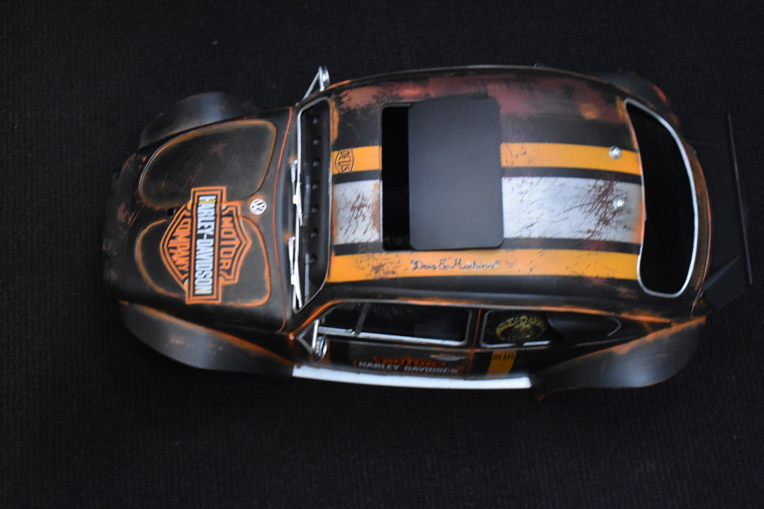 Tamiya Sand Scorcher 1/10 Custom Painted Body – Finished with Driver Figure (HARLEYWAGEN)