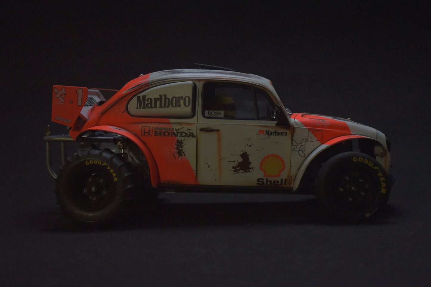 Tamiya Sand Scorcher 1/10 Custom Painted Body – Finished with Driver Figure (BUGLAREN)