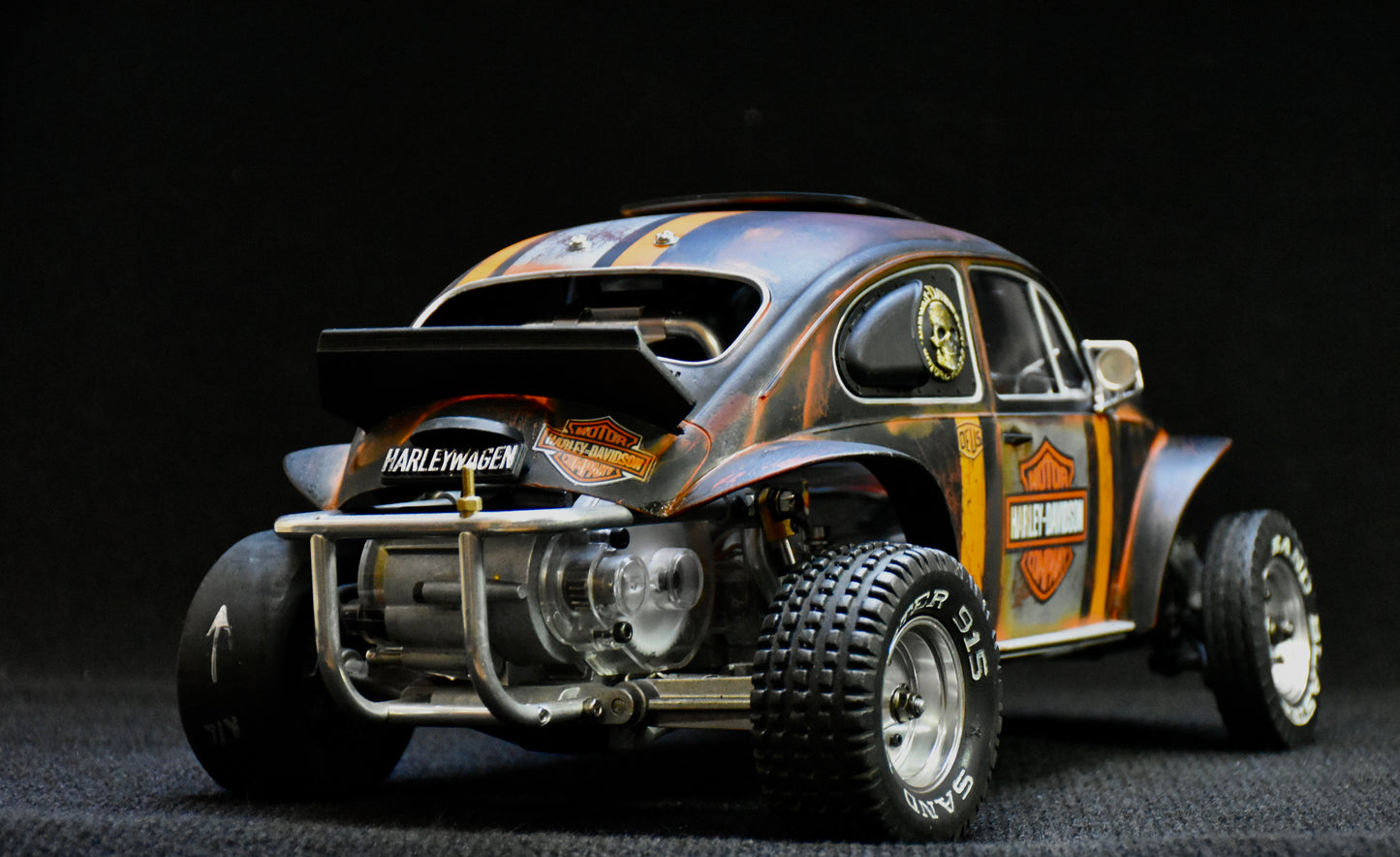 Tamiya Sand Scorcher 1/10 Custom Painted Body – Finished with Driver Figure (HARLEYWAGEN)