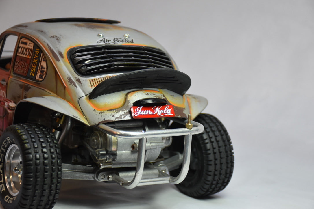 Tamiya Sand Scorcher 1/10 Custom Painted Body – Finished with Driver Figure (JUNKOLA)
