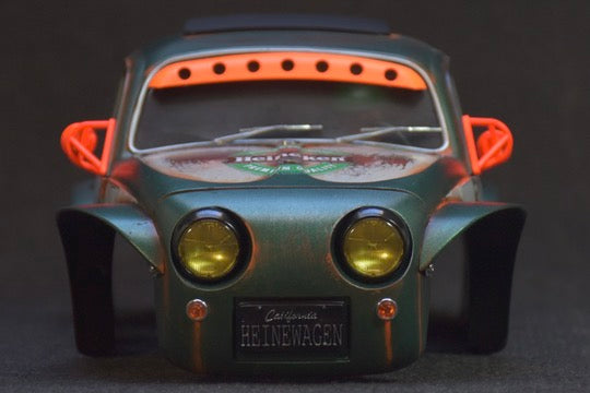 Tamiya Sand Scorcher 1/10 Custom Painted Body – Finished with Driver Figure (HEINEWAGEN)