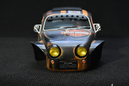 Tamiya Sand Scorcher 1/10 Custom Painted Body – Finished with Driver Figure (HARLEYWAGEN)