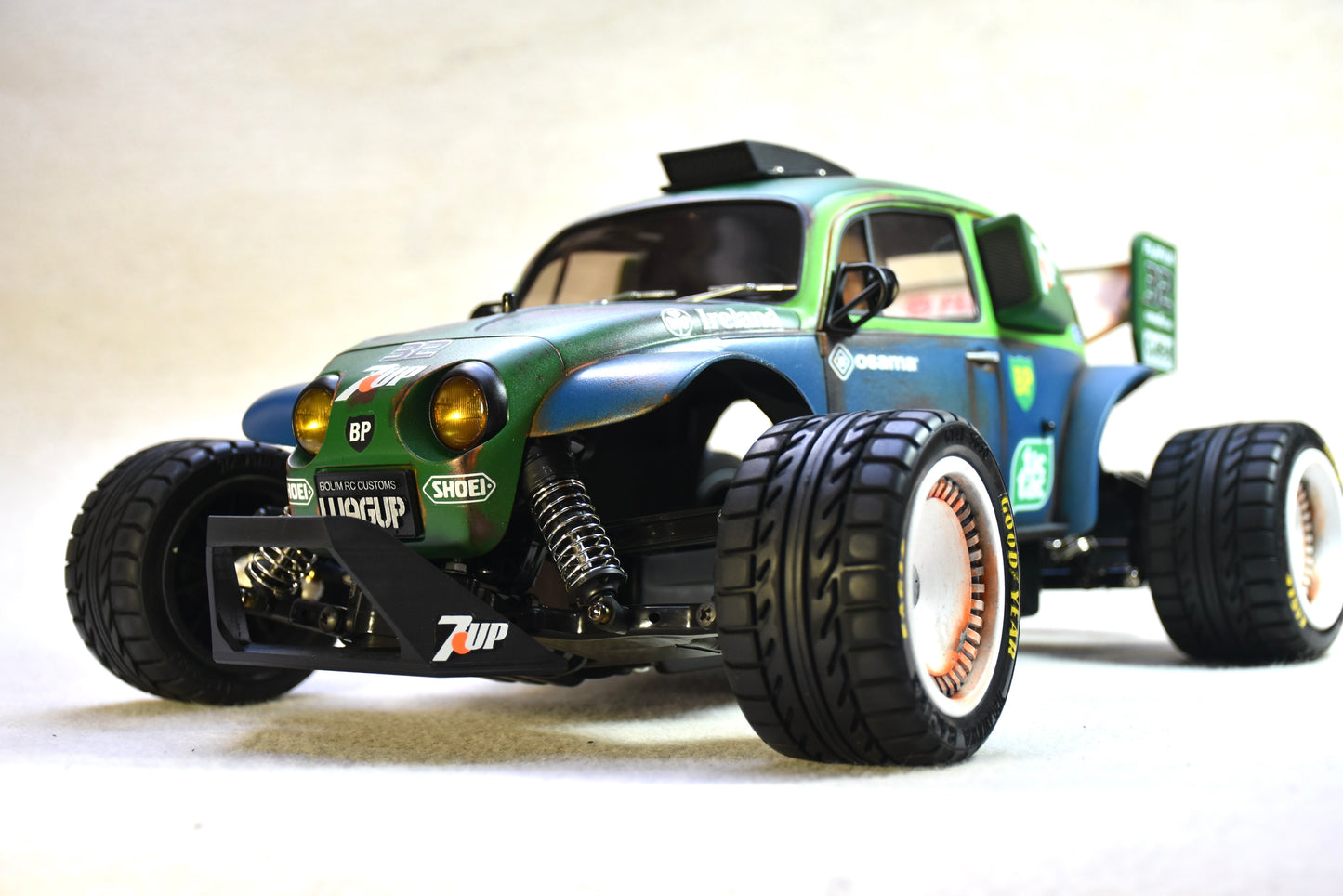 WAGUP  - Custom-Built Tamiya Blitzer Beetle – 1/10 RC Buggy (7UP LIVERY)