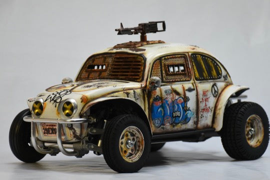 Tamiya Sand Scorcher 1/10 Custom Painted Body – Finished with Driver Figure (2SEXY4U)