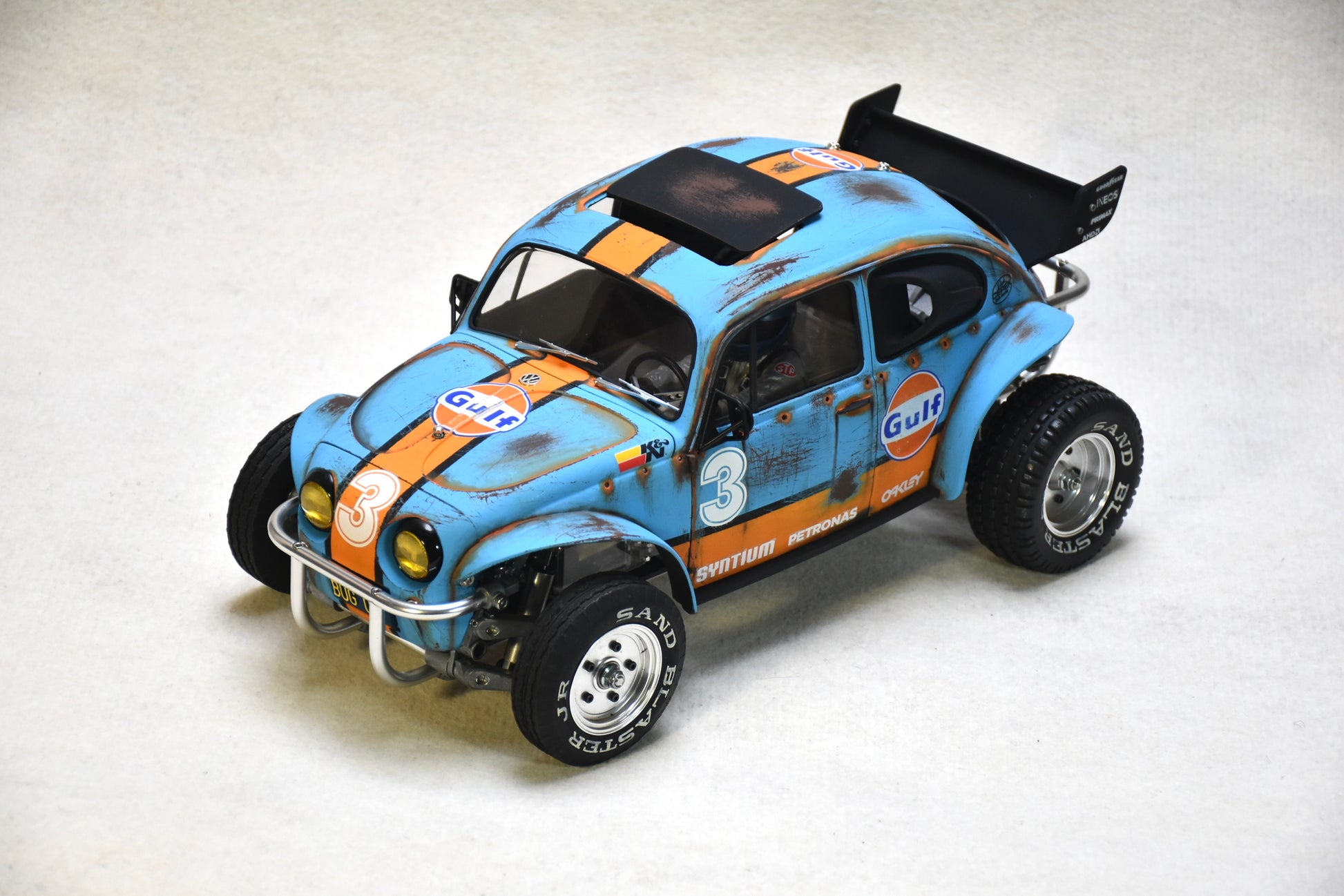 Tamiya Sand Scorcher 1/10 Custom Painted Body – Finished with Driver Figure (BUGULF) - BOLIM RC CUSTOMS