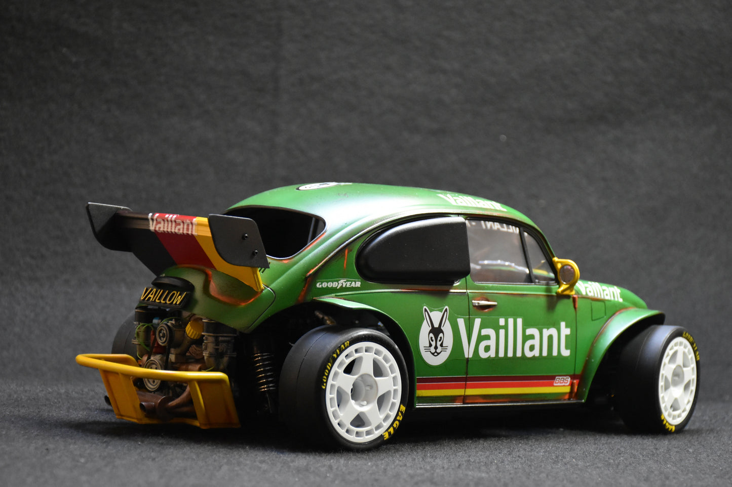 Tamiya Custom-Built STREET SAND SCORCHER - "VAILLOW" (VAILLANT LIVERY) – 1/10 RC