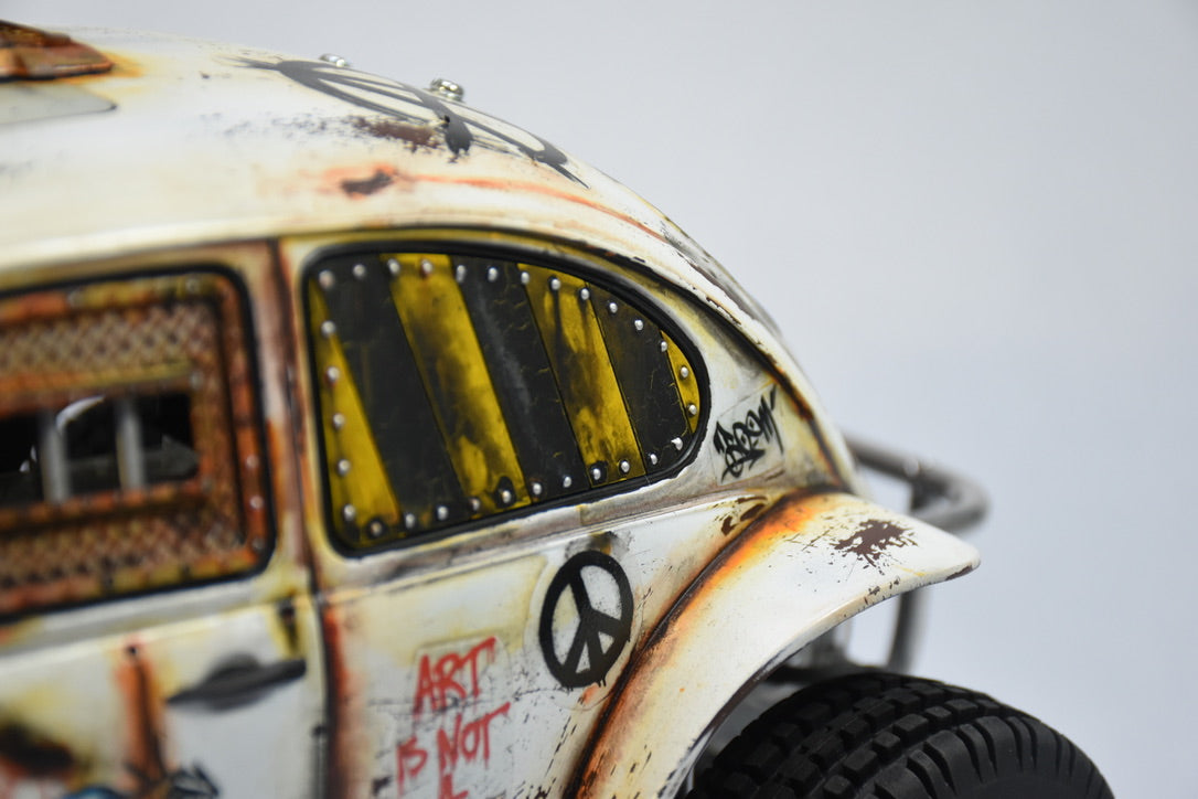 Tamiya Sand Scorcher 1/10 Custom Painted Body – Finished with Driver Figure (2SEXY4U)