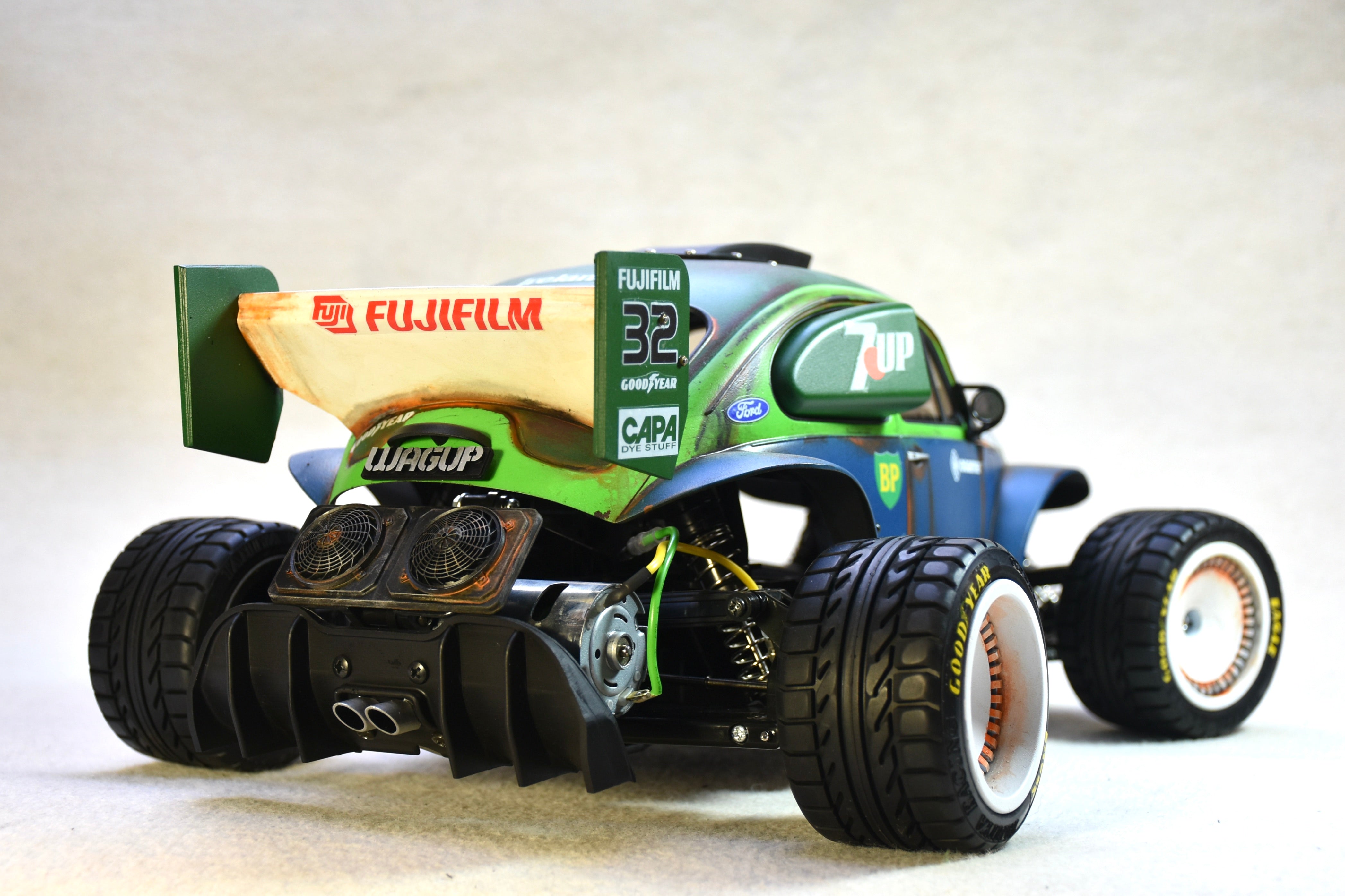 WAGUP - Custom-Built Tamiya Blitzer Beetle – 1/10 RC Buggy (7UP