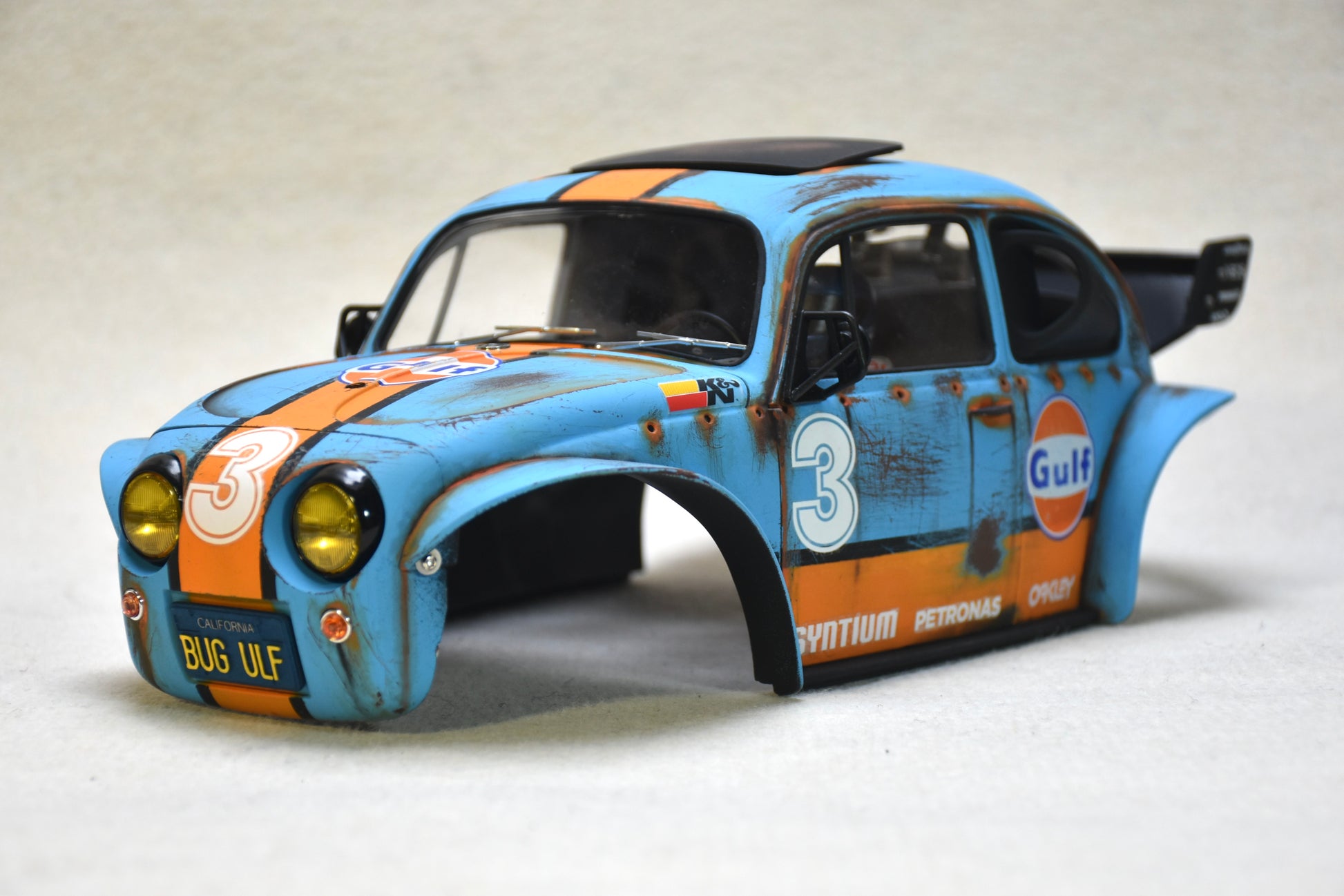 Tamiya Sand Scorcher 1/10 Custom Painted Body – Finished with Driver Figure (BUGULF) - BOLIM RC CUSTOMS