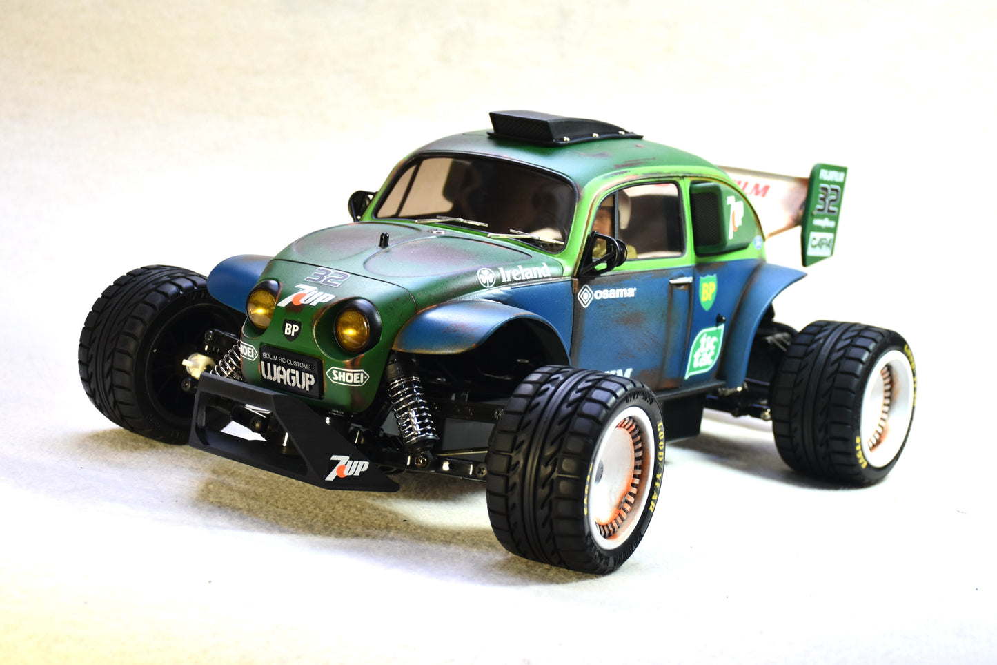 WAGUP  - Custom-Built Tamiya Blitzer Beetle – 1/10 RC Buggy (7UP LIVERY)