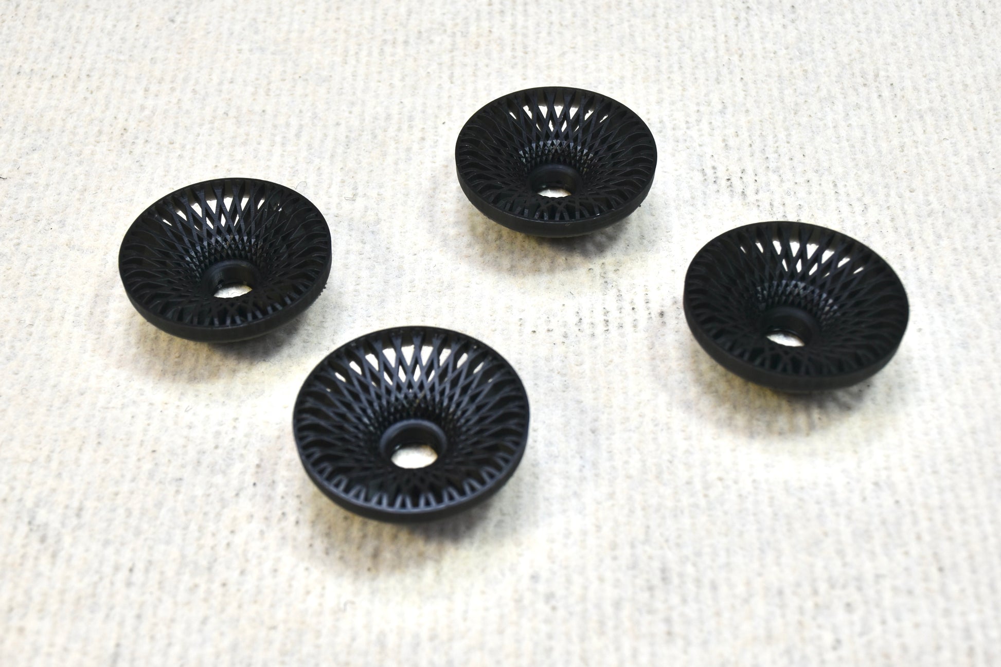 Tamiya Blitzer Beetle 1/10 PENNZWAGEN Wheel Covers – Custom Resin Part (by Bolim RC Customs) - BOLIM RC CUSTOMS