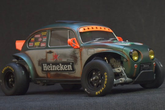 Tamiya Sand Scorcher 1/10 Custom Painted Body – Finished with Driver Figure (HEINEWAGEN)