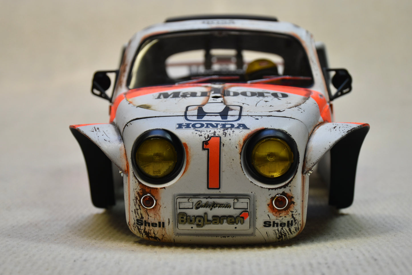 Tamiya Sand Scorcher 1/10 Custom Painted Body – Finished with Driver Figure (BUGLAREN)