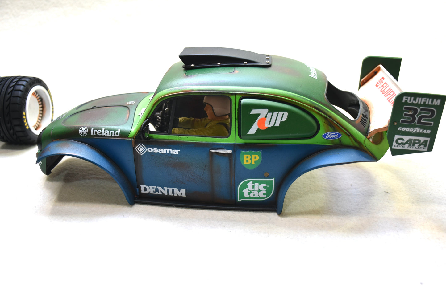 WAGUP  - Custom-Built Tamiya Blitzer Beetle – 1/10 RC Buggy (7UP LIVERY)