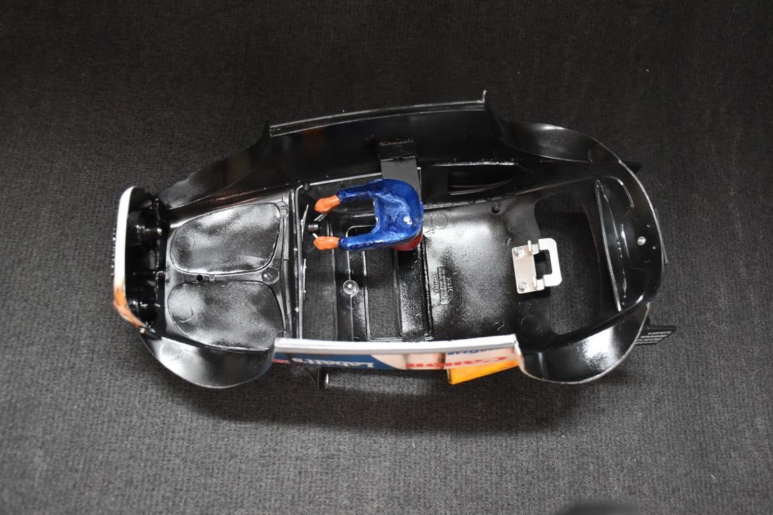 Tamiya Sand Scorcher 1/10 Custom Painted Body – Finished with Driver Figure (BUGANON)