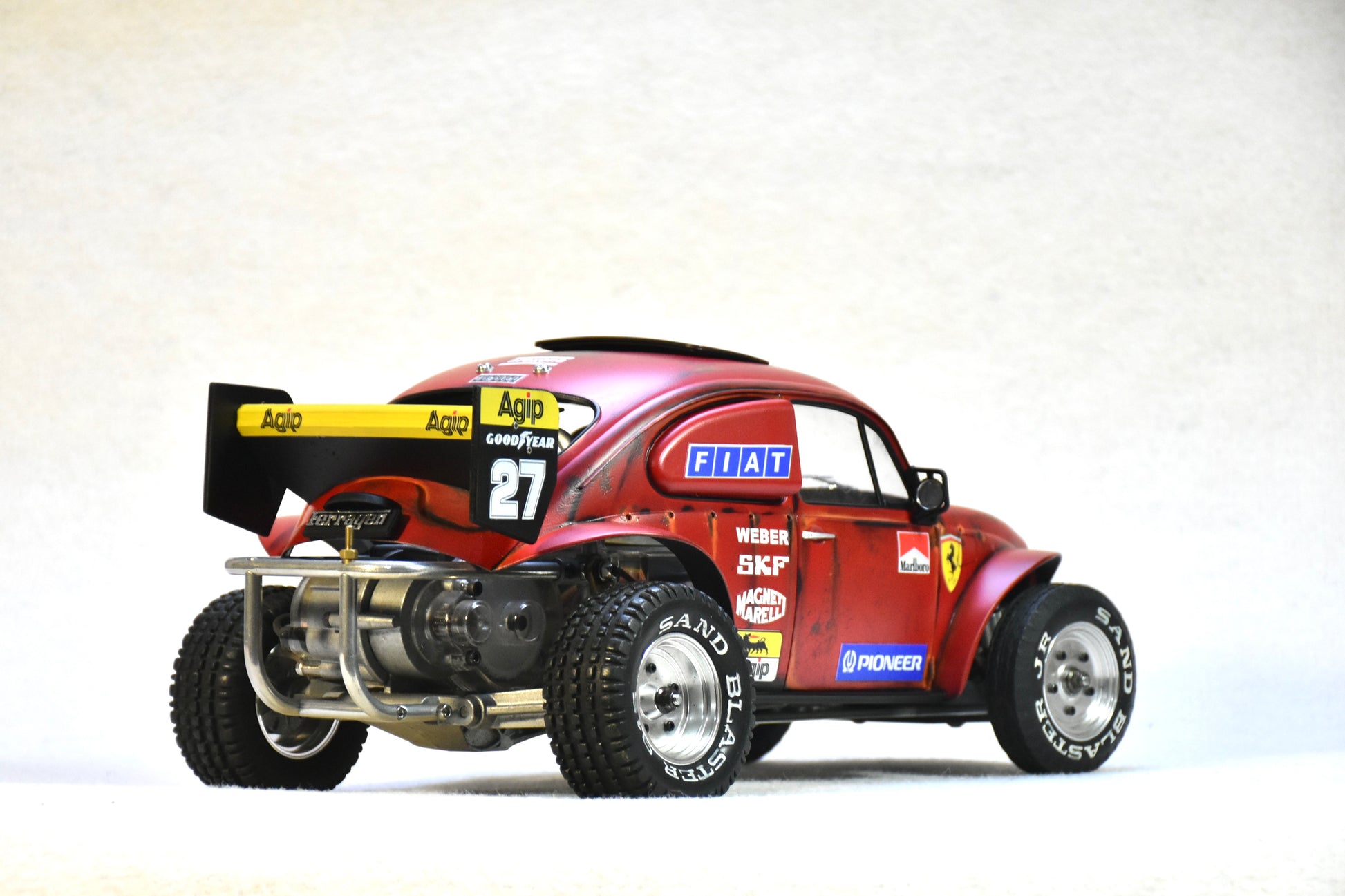 Tamiya Sand Scorcher 1/10 Custom Painted Body – Finished with Driver Figure (Ferragen2) - BOLIM RC CUSTOMS