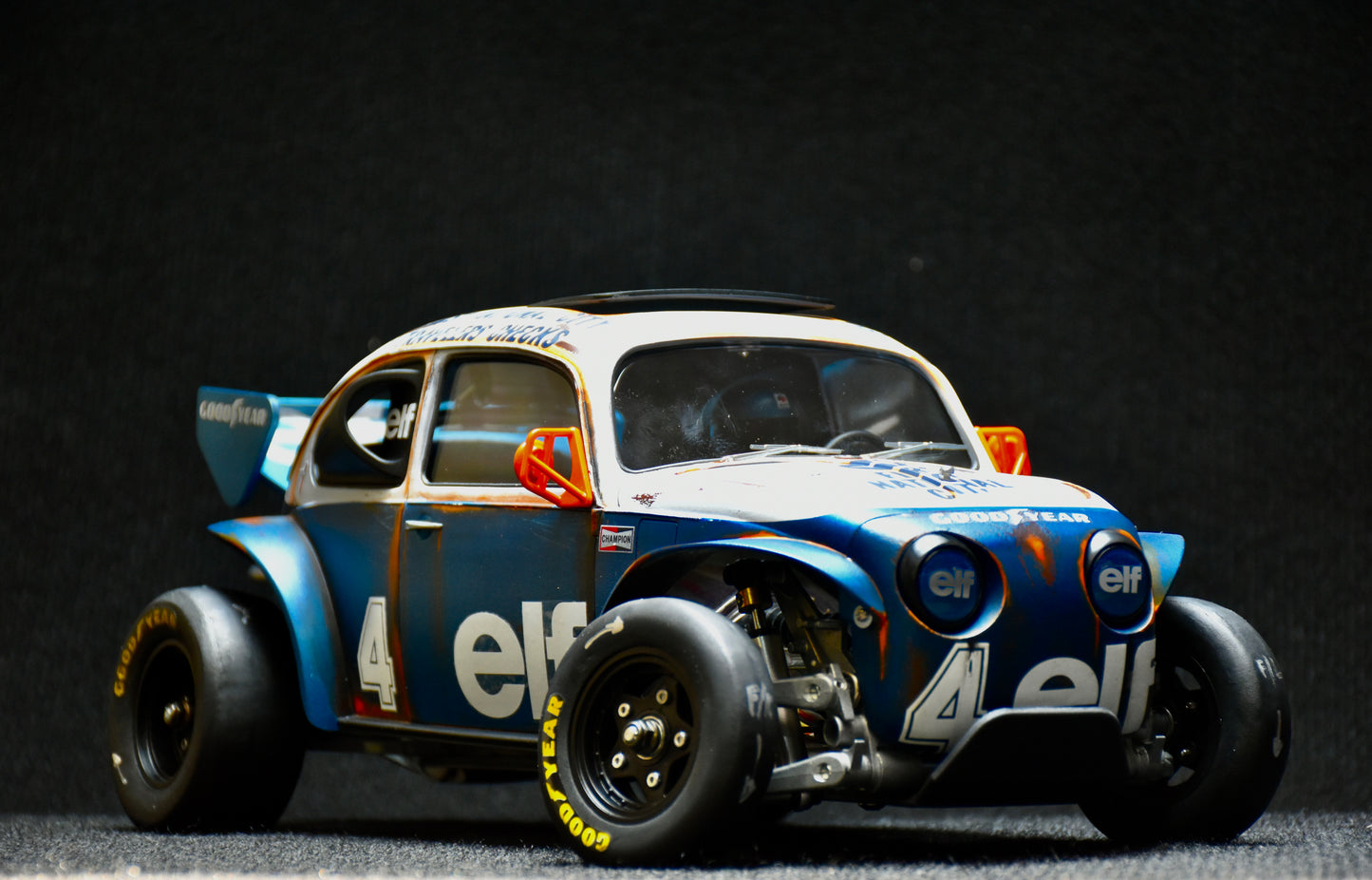 Tamiya Sand Scorcher 1/10 Custom Painted Body – Finished with Driver Figure (Tyrrell p34 tribute)