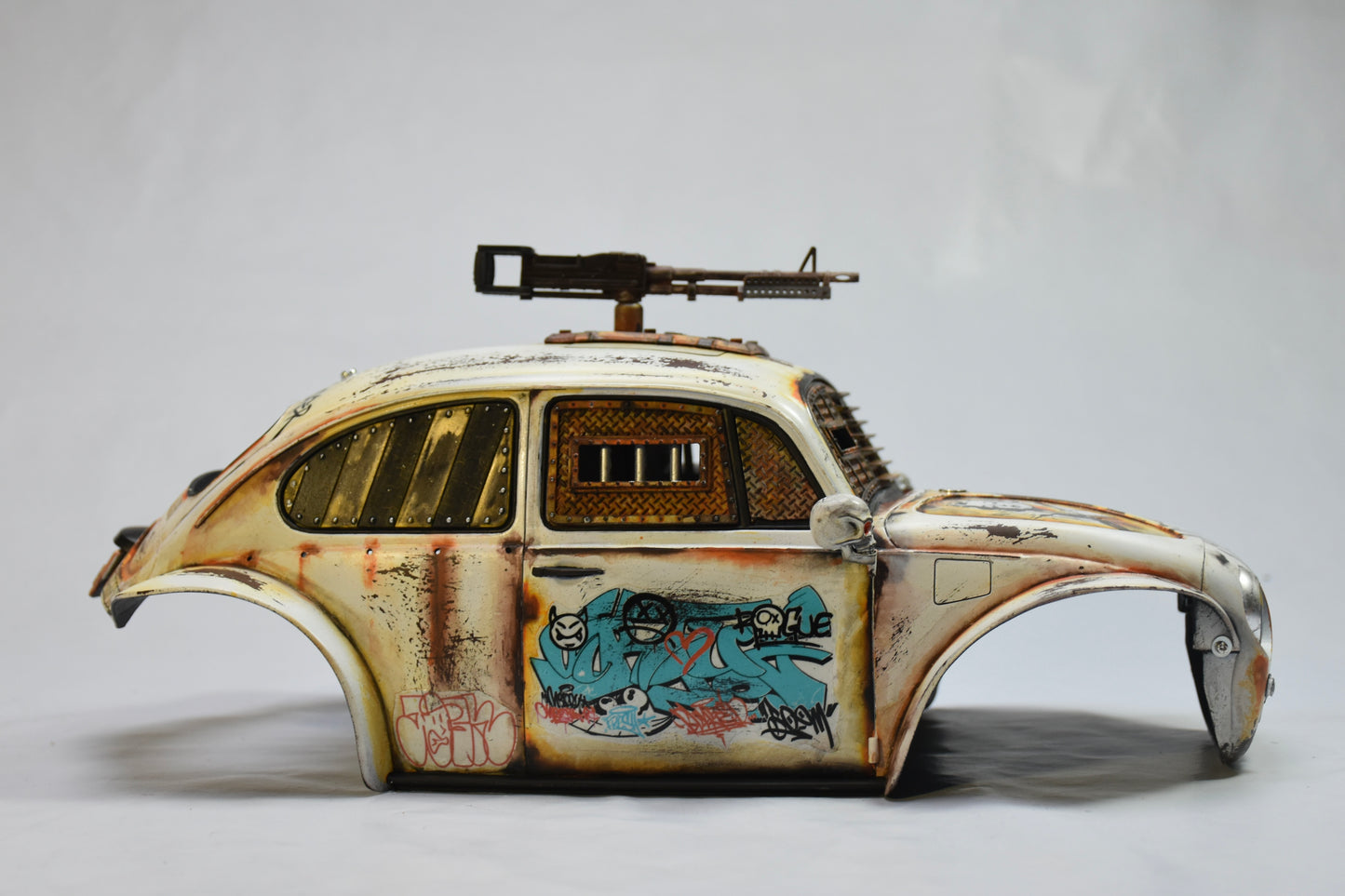 Tamiya Sand Scorcher 1/10 Custom Painted Body – Finished with Driver Figure (2SEXY4U)