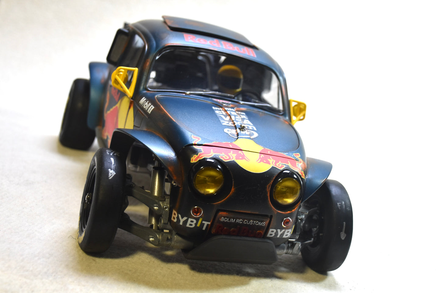 Tamiya Sand Scorcher 1/10 Custom Painted Body – Finished with Driver Figure (RED BUG) RED BULL LIVERY