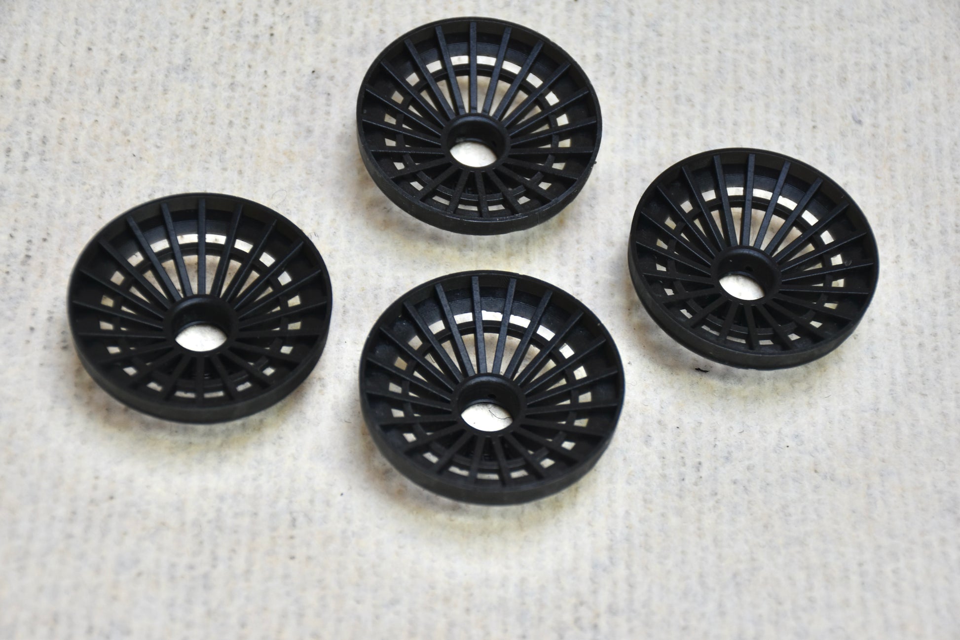 Tamiya Blitzer Beetle 1/10 Wheel Covers – Custom Resin Part (by Bolim RC Customs) - BOLIM RC CUSTOMS
