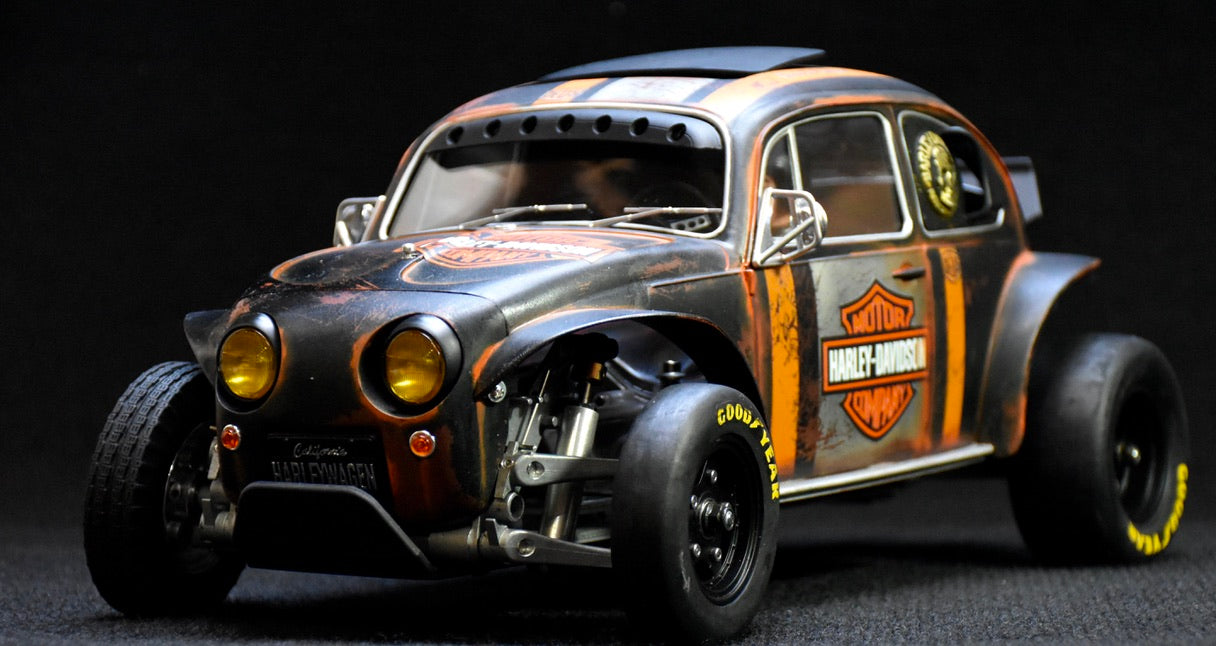 Tamiya Sand Scorcher 1/10 Custom Painted Body – Finished with Driver Figure (HARLEYWAGEN)