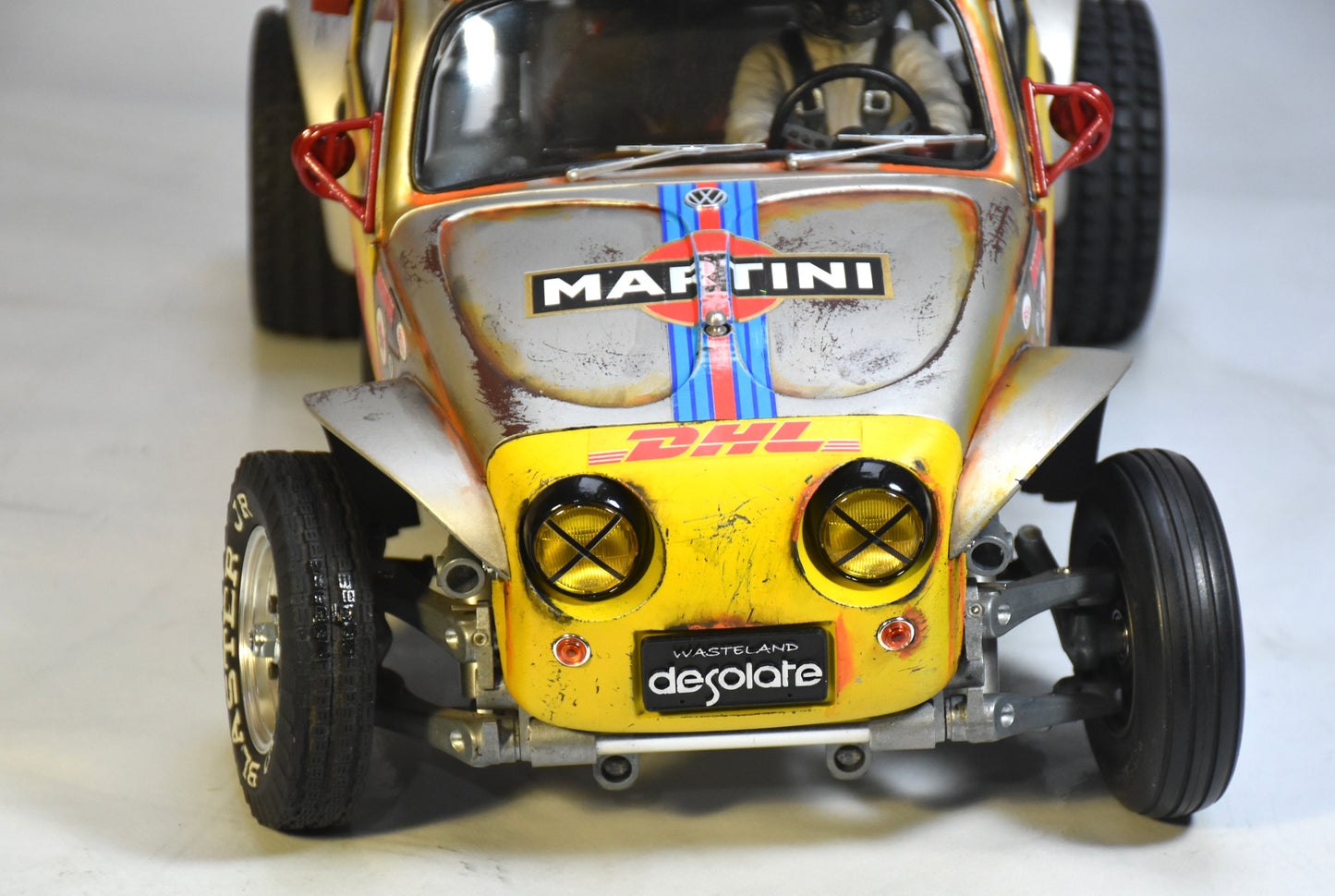 Tamiya Sand Scorcher 1/10 Custom Painted Body – Finished with Driver Figure (DESOLATE)