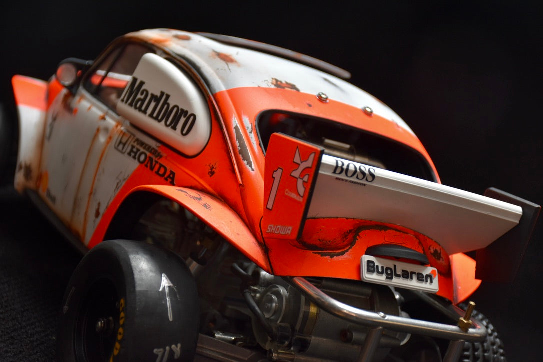 Tamiya Sand Scorcher 1/10 Custom Painted Body – Finished with Driver Figure (BUGLAREN)