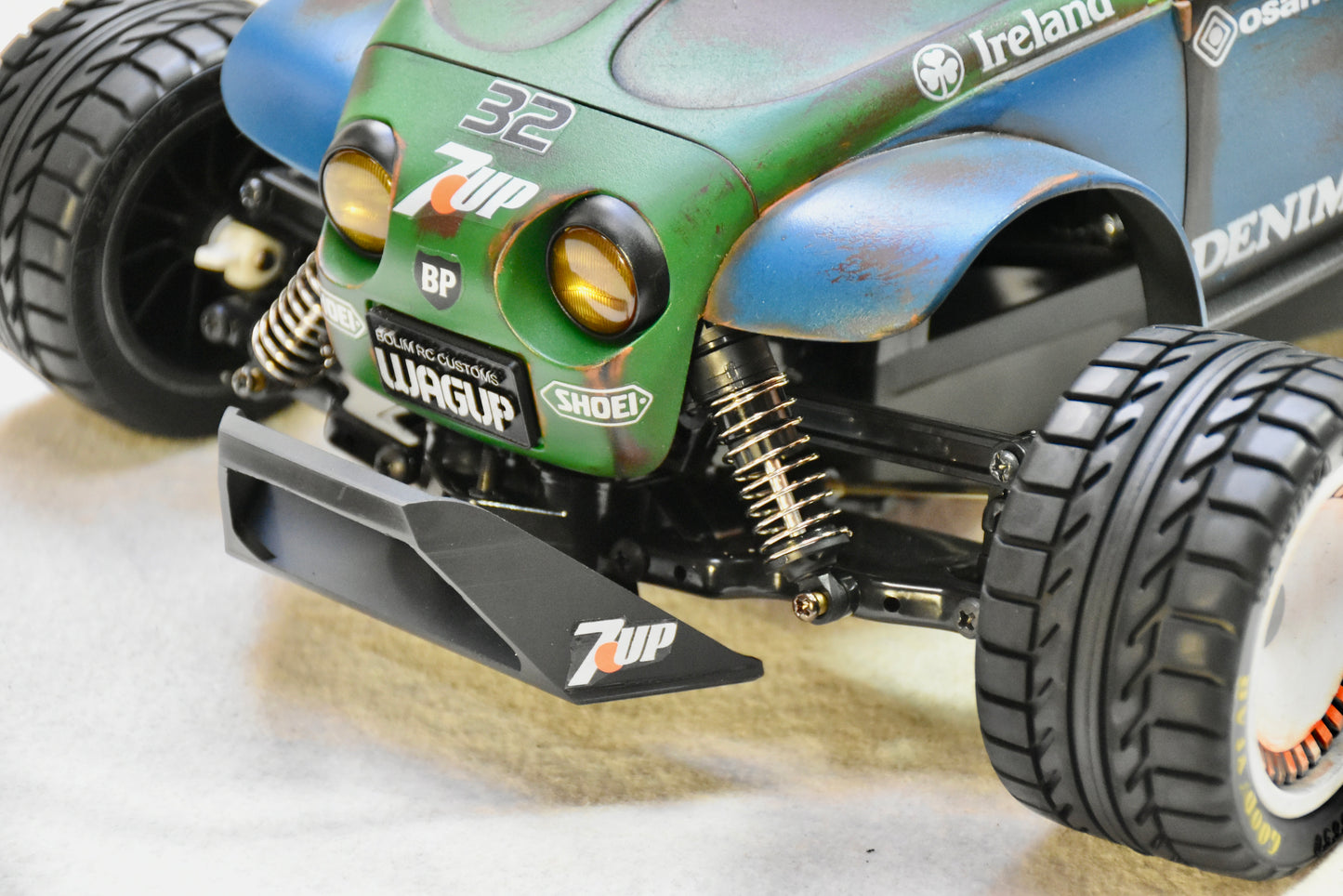 WAGUP  - Custom-Built Tamiya Blitzer Beetle – 1/10 RC Buggy (7UP LIVERY)