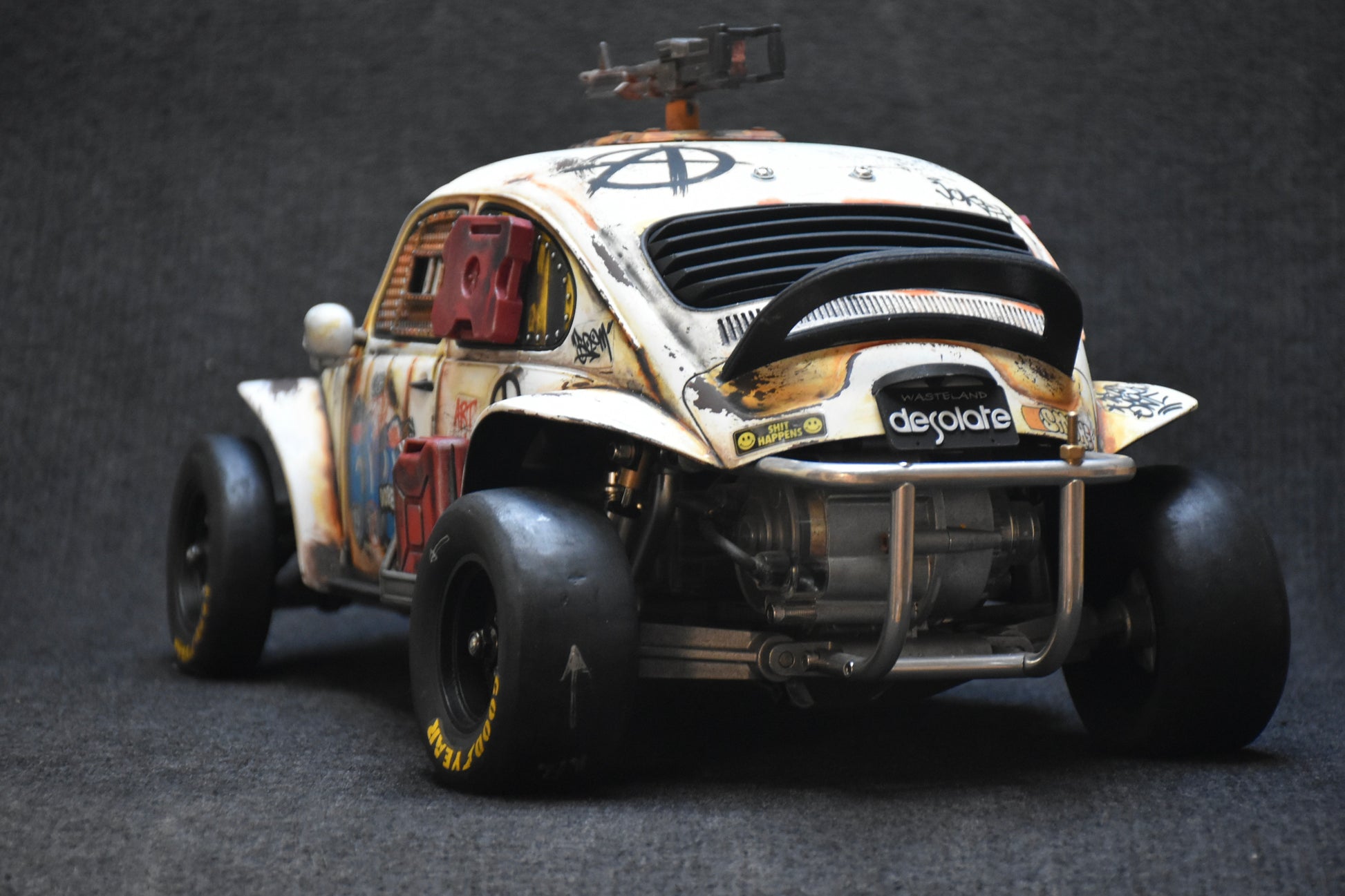 Tamiya Sand Scorcher 1/10 Custom Painted Body – Finished with Driver Figure (DYSTOPIC) - BOLIM RC CUSTOMS