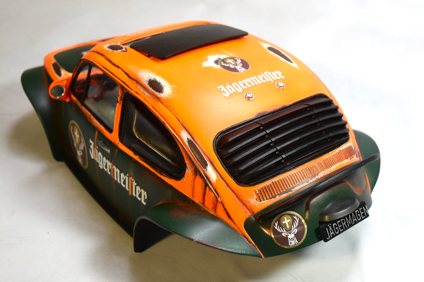 Tamiya Sand Scorcher 1/10 Custom Painted Body – Finished with Driver Figure (JAGERMAGEN)