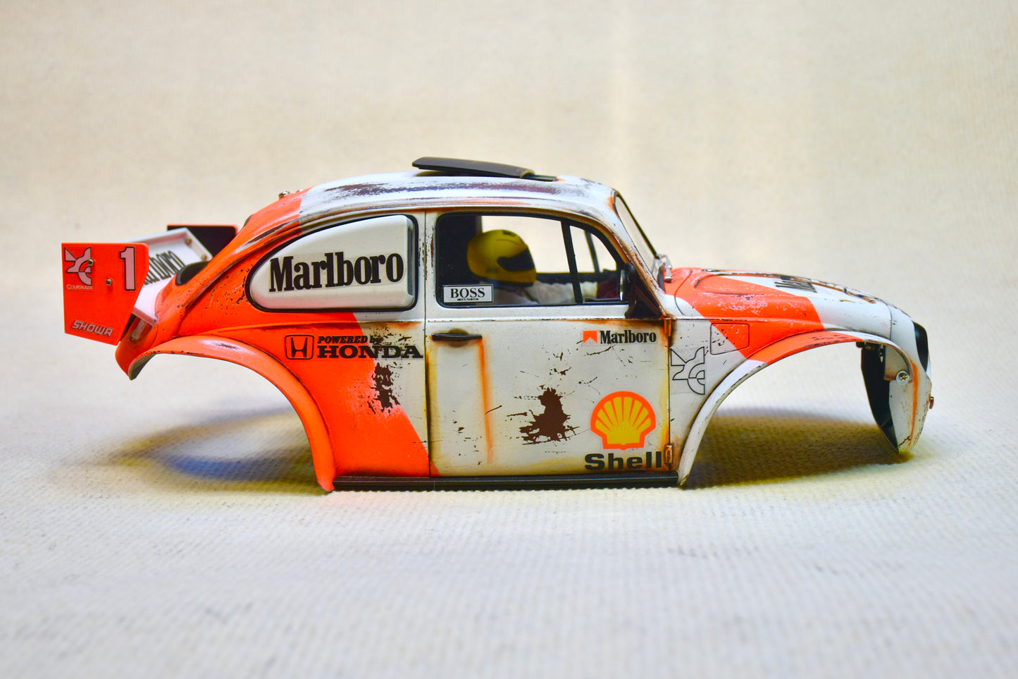 Tamiya Sand Scorcher 1/10 Custom Painted Body – Finished with Driver Figure (BUGLAREN)