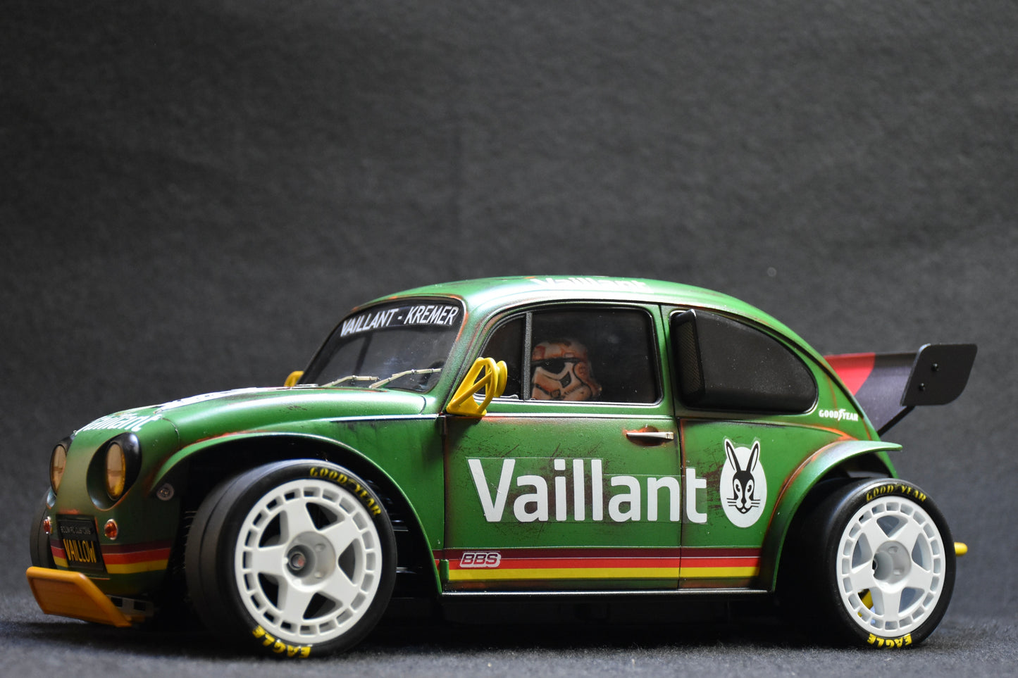 Tamiya Custom-Built STREET SAND SCORCHER - "VAILLOW" (VAILLANT LIVERY) – 1/10 RC