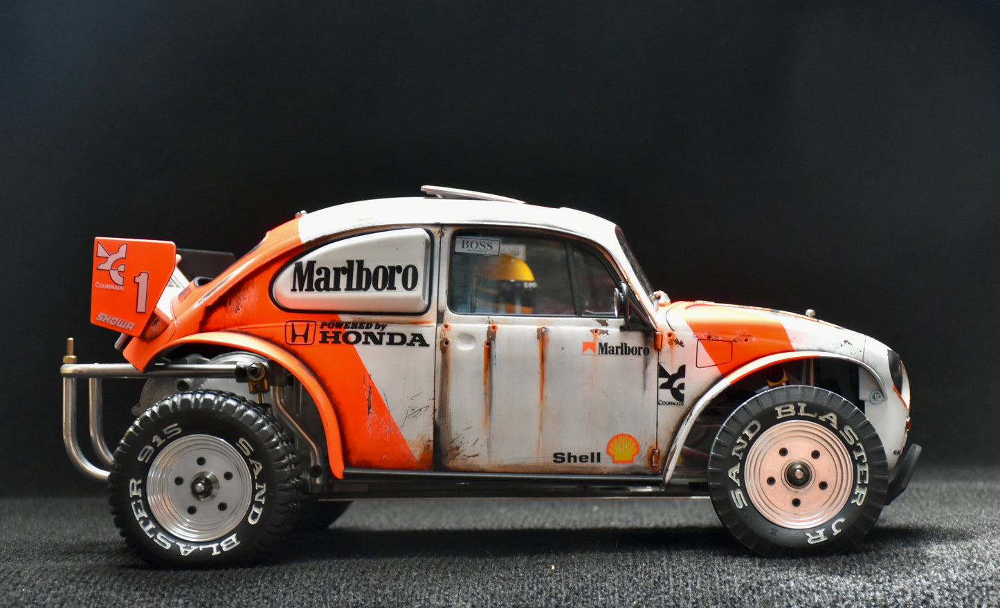 Tamiya Sand Scorcher 1/10 Custom Painted Body – Finished with Driver Figure (BUGLAREN)