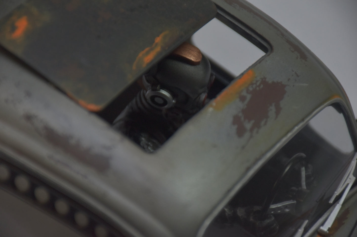 Tamiya Sand Scorcher 1/10 Custom Painted Body – Finished with Driver Figure (DYSTOPIC)