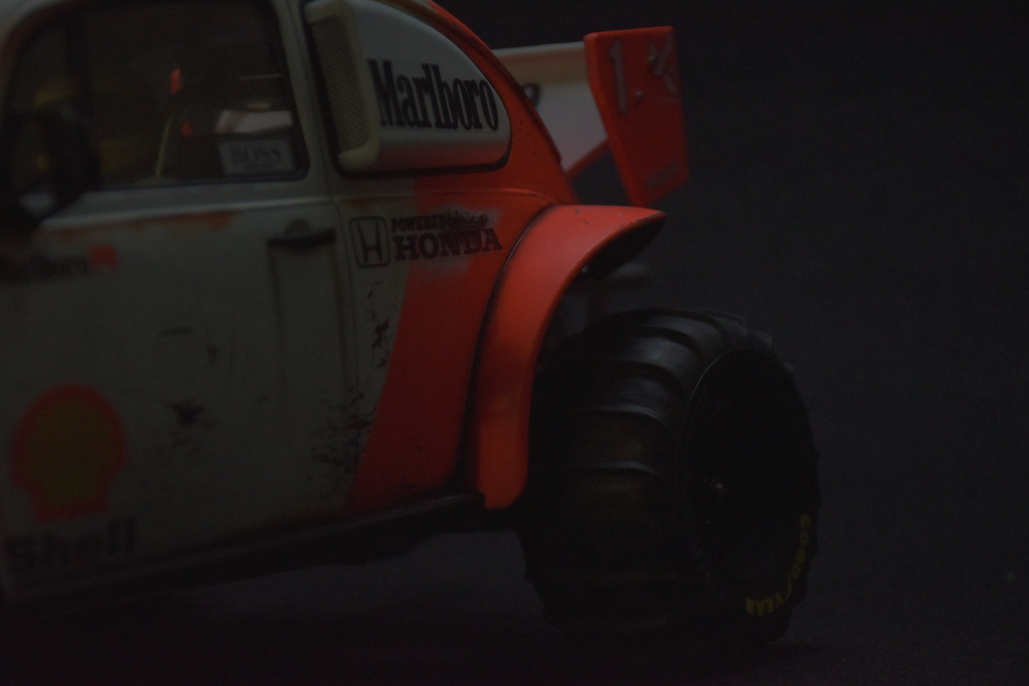 Tamiya Sand Scorcher 1/10 Custom Painted Body – Finished with Driver Figure (BUGLAREN)